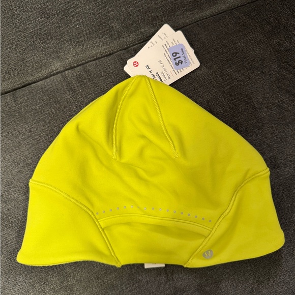 LULULEMON run for it all beanie - Picture 4 of 6